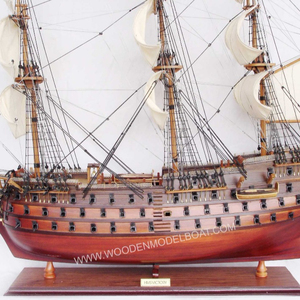 Modèle de bateau en bois HMS VICTORY_ Modèle artisanal en bois - Product Image 1