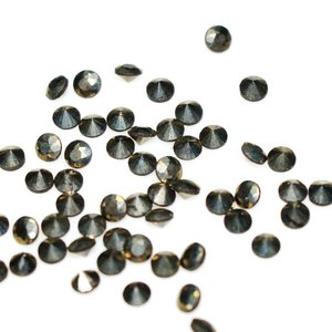 Pierre de pyrite naturelle de 5mm pierres précieuses en vrac à facettes pour la fabrication de bijoux à partir de grossiste au prix d'usine fournisseur en ligne - Product Image 1