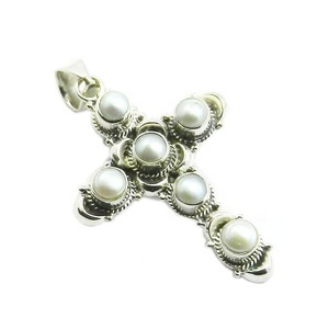 Belle perle naturelle pierre précieuse croix pendentif couleur blanche pierre argent bijoux fins pendentifs et breloques - Product Image 1