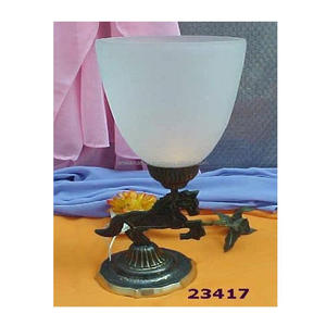 Bougeoir en laiton avec cheminée en verre à patine noire pour la décoration de la maison Article - Product Image 1