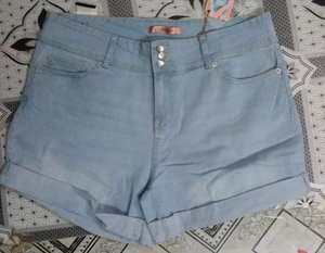 Short en Denim Sexy de marque, article vers le haut de gamme, 100% - Product Image 4