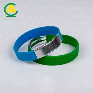 สร้อยข้อมือยางซิลิโคนออกแบบโลโก้ได้ตามต้องการ - Product Image 5