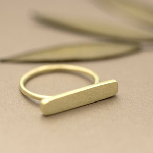 Déclaration Minimaliste Plaqué Or Conception de Barre De Mariage Anneaux - Product Image 1