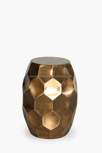 Table d'appoint à 2 niveaux en laiton émaillé - Product Image 5