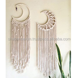 Macramé Hecho a Mano Personalizado en Oferta en Amazon, Diseño de Luna, Arte de Pared de Macramé - Product Image 1