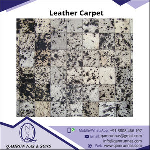 Tapis de Maison en PVC avec Logo Personnalisé Design Luxueux Patchwork en Peau de Vache Motif Abstrait Tapis de Prière en Peluche pour Noël Adolescent - Product Image 2