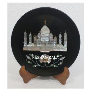 Assiette en marbre noir avec incrustation Taj Mahal, dernier design - Product Image 1