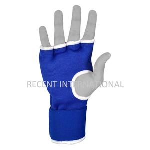 Bandages de boxe sans doigts à enfiler avec trou pour le pouce, gel protecteur sans AZO pour les jointures, 1 paire - Product Image 4