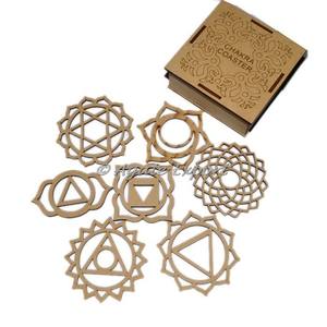 ชุดจานรองแก้วแกะสลักลายหินอาเกต 7 จักระ สำหรับบำบัดและเสริมฮวงจุ้ย - Product Image 1