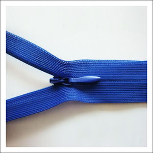 ห่วงโซ่ยาวแบบเปิดด้านยาวมีซิปม้วนพลาสติกโลหะทองแดงแบบมองไม่เห็นเป็นมิตรกับสิ่งแวดล้อม - Product Image 2