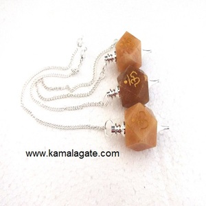 Vente en gros d'aventurine de pêche naturelle agate pierre précieuse pendule de guérison en cristal gravé pour le Reiki et la radiesthésie - Product Image 1