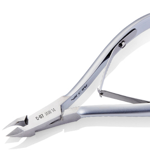 NGHIA Premium Quality C-07 Cuticule Nipper Manucure Pédicure Set Double Spring Box Joint Acier Inoxydable Gris Plaqué Export - Product Image 1