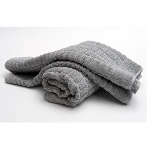 Serviettes de visage personnalisées avec logo et design 100% Serviettes OEM au prix d'usine pour la vente en gros en Inde. - Product Image 2