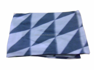 ผ้าโพลีเอสเตอร์เนื้อนุ่มพิมพ์ลายดอกไม้ผ้าฟลีซสีทึบผ้าห่มถักให้ความอุ่นกันน้ำได้4ฤดูจากโรงงาน100% - Product Image 3