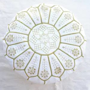 Puf Marroquí de Alta Calidad en Color Blanco y Dorado - Sin Relleno - Product Image 1