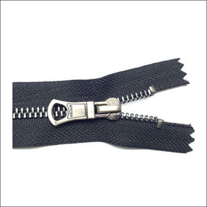 ปลายปิดซิปโลหะทองเหลือง - Product Image 1