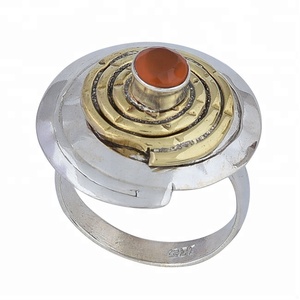 Anillo de plata esterlina 925 con piedras preciosas cornalina facetadas redondas, anillo chapado en oro, anillo clásico de moda para regalo de boda. - Product Image 2