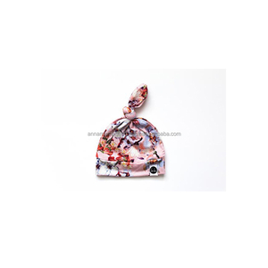 Gorro de algodón orgánico con nudo para bebé, gorro con Logo - Product Image 1