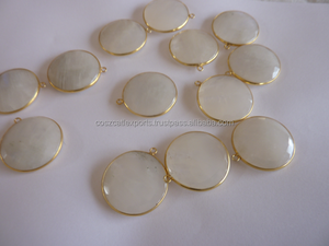 Rainbow Moonstone Gemstone Bisel Colgante 925 Plata con rodio y chapado en oro para fiestas - Product Image 4