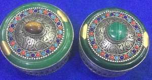 Boîtes à bijoux décoratives matérielles en pierre en métal avec la conception d'incrustation pour Gifting - Product Image 4