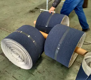 Factory Wholesale Polypropylene Machine Made Carpet Rolls In Solid Color