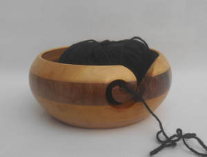 Cuenco de hilo curvo de madera sostenible - Product Image 3