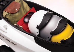 Moto Yamaha Acruzov d'origine-Numéro de modèle: YSG 125 (Bleu/Blanc/Noir) - Product Image 5