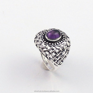 Compre este anillo de piedras preciosas ovaladas de amatista natural de plata de ley sólida 925 único Anillos de plata semipreciosos hechos a mano Últimos - Product Image 1