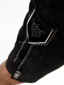 Lederhosen traditionnels autrichiens en daim noir de haute qualité avec broderie blanche, de qualité supérieure, style bavarois - Product Image 3