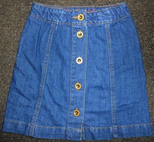 Jupe en jean en coton à ouverture frontale pour filles fabriquée au Bangladesh pour la saison de printemps, tailles mixtes pour l'exportation - Product Image 1