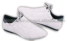 Chaussures de Taekwondo, baskets légères et respirantes pour les Arts martiaux, le Sport, la boxe et le Kung Fu, pour adultes et enfants - Product Image 3