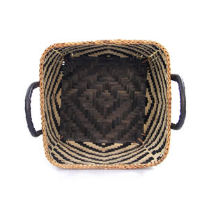 Cesta de lavandería de ratán duradera con tapa para ropa, toallas, juguetes y solución de decoración del hogar para almacenamiento de baño - Product Image 4