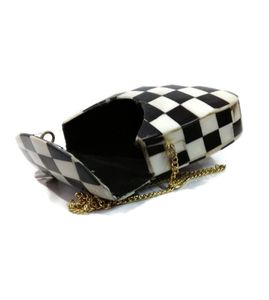 กระเป๋าคลัทช์แฟชั่นสำหรับผู้หญิงกระเป๋าคลัทช์เงินอะคริลิกเรซินรูปทรงเรขาคณิต - Product Image 3