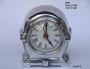 Horloge de table à quartz demi-ronde en fonte d'aluminium avec base étagée Caractéristiques Miroir Décor à la maison Disponible dans d'autres finitions - Product Image 2