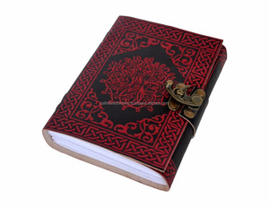 สมุดโน๊ตหนังแท้งานแฮนด์เมดดีไซน์สวยแนววินเทจสีแดงและสีดำสมุด A5เงาพร้อมล็อก C โบราณ - Product Image 5