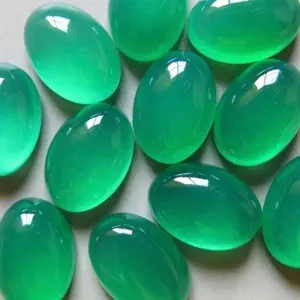 أحجار كريمة بيضاوية ناعمة من العقيق الأخضر الطبيعي من أعلى المبيعات AAA جودة 6x8 أحجار كريمة فضفاضة للشفاء بسعر الجملة
