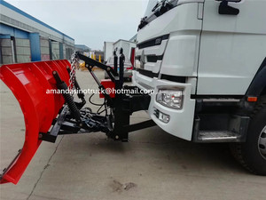 SINOTRUK HOWO Máy Quét Tuyết 6X4 Máy Tháo Lắp Xe Tải Rải Muối - Product Image 2