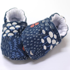 Mocassins pour bébé, chaussons doux 100% coton, bottes pour nouveau-né, pour fille, en coton, biologique - Product Image 1
