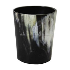 Chopes en corne polies brillantes et écologiques et chopes à bière en verre Fabricant et exportateur de verres économiques pour les cadeaux - Product Image 1