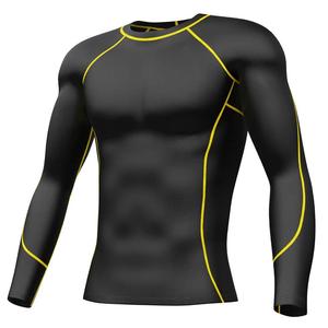 MMA Rash Guard Compression Shirt pour l'entraînement et la compétition - Product Image 1