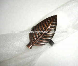 Servilletero de Aluminio Hecho a Mano de Lujo, Diseño de Hoja, Acabado en Cobre, Ecológico, Decoración de Mesa Vintage - Product Image 3
