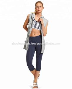 Sweat à capuche de gym personnalisé pour femmes, polaire élégant avec fermeture éclair et coton respirant, grande taille pour l'été et l'hiver, nouvelle collection - Product Image 3