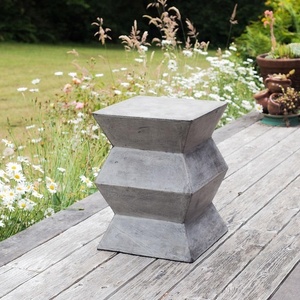 Table d'appoint en fibre de ciment écologique Mobilier d'extérieur Table d'appoint en béton Table d'appoint intelligente Béton gris foncé - Product Image 1