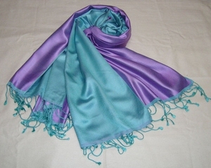 Elegant 100% Silk Reversible <b>Shawl</b> 2-Color Design for Autumn-Size 70x200 - Product Image 1