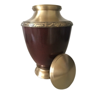 Urna de latón humano de alta calidad, urna de cremación funeraria, urnas de cremación hechas a mano, color marrón - Product Image 1