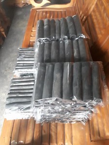 Bâtons de charbon de bambou activé en gros - Durée de combustion de 4 à 6 heures, matériau 100% naturel, couleur noire, dureté 95%, 8000J de chaleur - Product Image 3