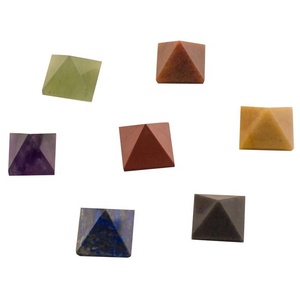 Mejor venta de siete chakras pirámide conjunto ágata piedra preciosa tallada estilo Feng Shui para amor curación piedra semipreciosa artesanías curativas - Product Image 1