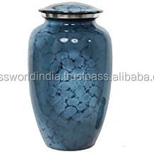 Majestic Blue Adult Metal Urn de Brassworld India Hermoso diseño grabado en oro Suministros funerarios hechos de latón - Product Image 3