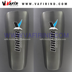 Espinillera de fibra de carbono personalizada ShinGuard de fútbol de alta calidad, Material EVA de fibra de vidrio para protección de piernas - Product Image 2