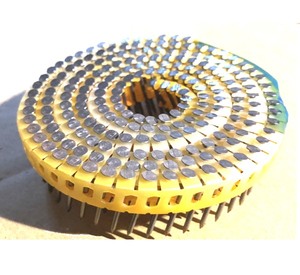 Clavos en Rollo APLUS FC160x22SMF, Estándar ISO, Hierro Liso, 1.60mm de Diámetro de Vástago, 19mm de Longitud, Cabeza Plana, 4.0mm de Diámetro de Cabeza, para Láminas - Product Image 1